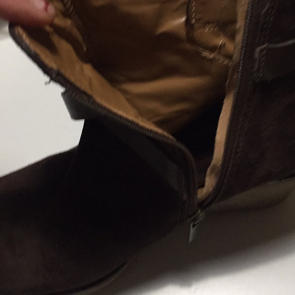 Garnet hill wedge suede ankle boots 40 (9) - Picture 10 of 12